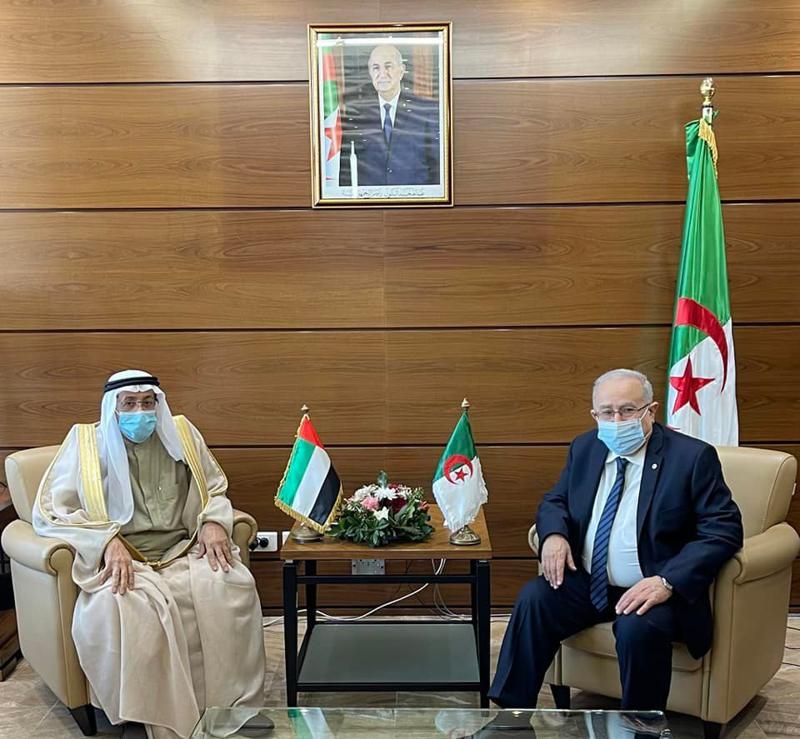  لعمامرة يجري محادثات مع سفيري الإمارات ومصر لعمامرة يجري محادثات مع سفيري الإمارات ومصر