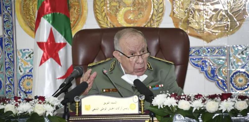 الفريق شنڤريحة: نولي أهمية بالغة لسلاح العتاد الفريق شنڤريحة: نولي أهمية بالغة لسلاح العتاد