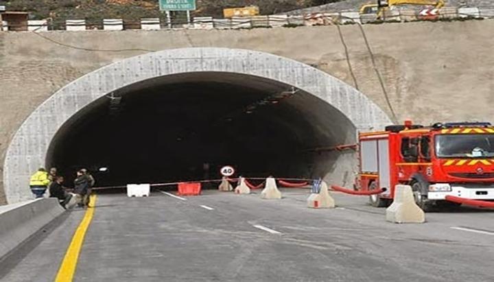 موعد استلام نفق جبل الوحش.. وزير الأشغال العمومية يوضح موعد استلام نفق جبل الوحش.. وزير الأشغال العمومية يوضح