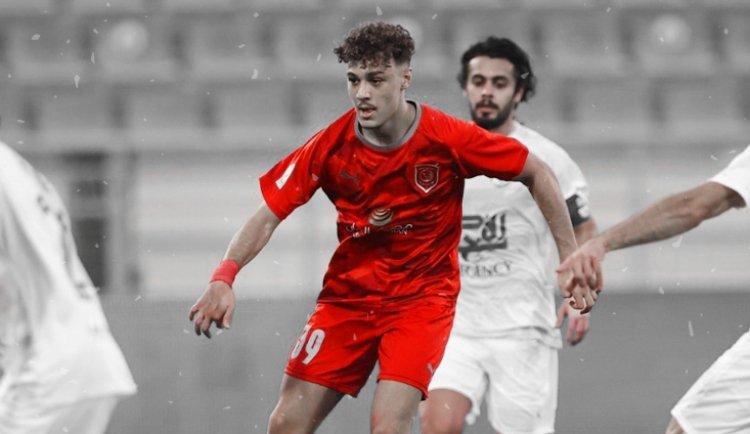 نجل ماجر أساسيا في أوّل مباراة نجل ماجر أساسيا في أوّل مباراة