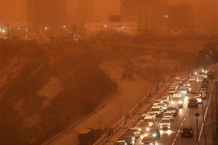 الزوابع الرملية تحدث حالة طوارئ بغرب البلاد الزوابع الرملية تحدث حالة طوارئ بغرب البلاد