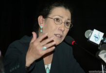 لويزة حنون.. آخر زعامات اليسار الجزائري لويزة حنون.. آخر زعامات اليسار الجزائري