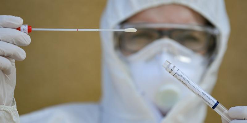 أخاموخ يحذر من ظهور متحورات جديدة أخاموخ يحذر من ظهور متحورات جديدة