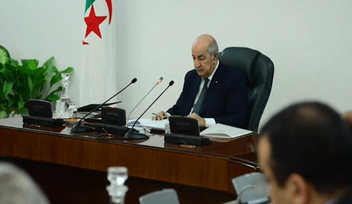 أهم الملفات التي ستناقش في اجتماع مجلس الوزراء غدا أهم الملفات التي ستناقش في اجتماع مجلس الوزراء غدا