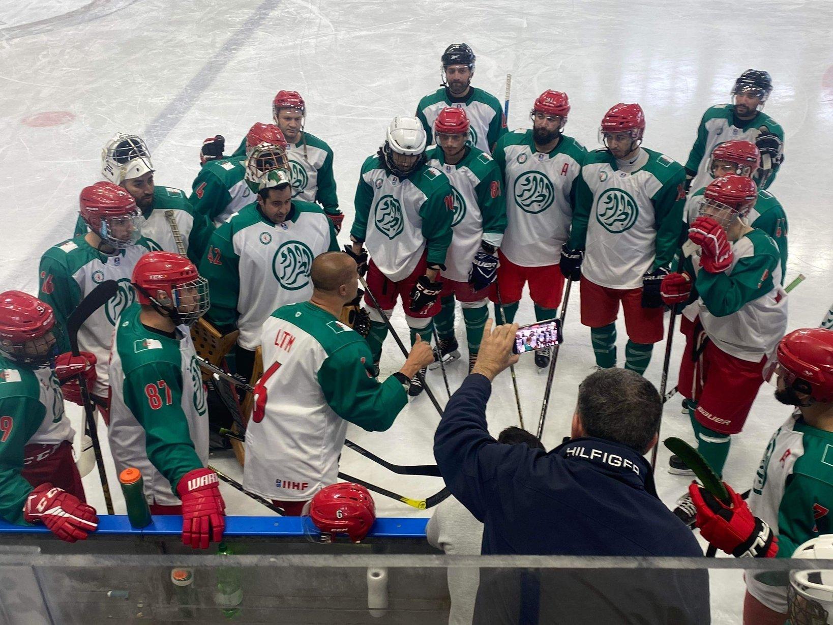 للجزائر منتخب وطني في هوكي الجليد.. وهذه آخر إنجازاته العالمية للجزائر منتخب وطني في هوكي الجليد.. وهذه آخر إنجازاته العالمية