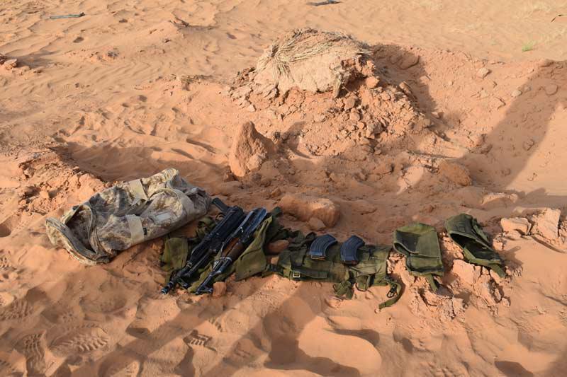 توقيف داعمين للإرهاب وحجز أسلحة ومخدرات توقيف داعمين للإرهاب وحجز أسلحة ومخدرات