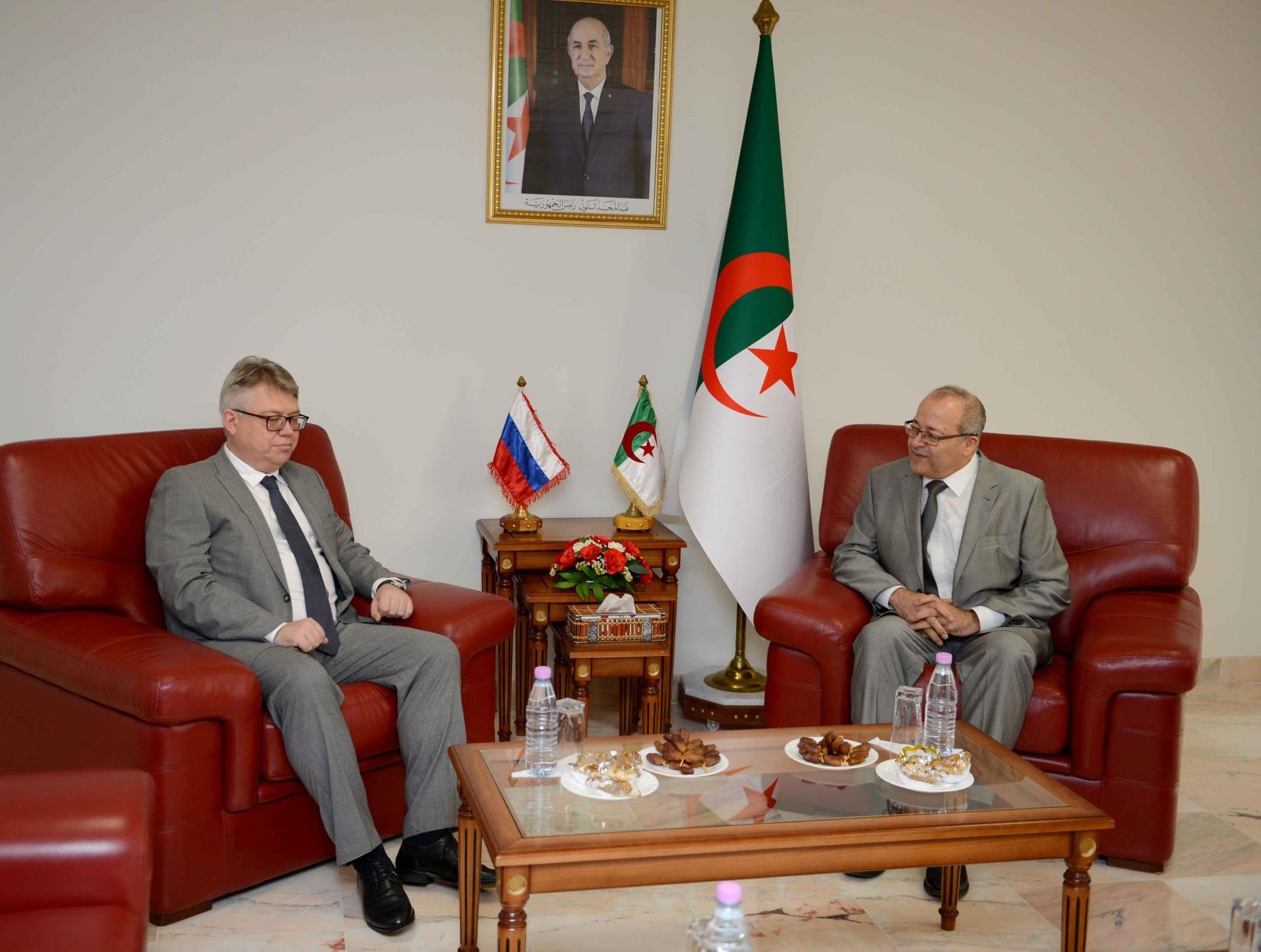 مباحثات جزائرية روسية للتعاون في الحقل الإعلامي مباحثات جزائرية روسية للتعاون في الحقل الإعلامي
