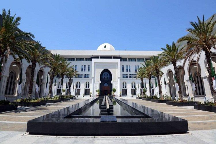 الجزائر ترحب بتمديد الهدنة في اليمن الجزائر ترحب بتمديد الهدنة في اليمن