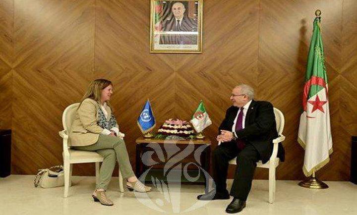 لعمامرة يستقبل المسؤولة الأممية المكلفة بحل الأزمة في ليبيا لعمامرة يستقبل المسؤولة الأممية المكلفة بحل الأزمة في ليبيا