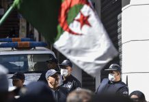 مجلة الشرطة: للجزائر خطوط حمراء.. ظالم من يفكر في تجاوزها مجلة الشرطة: للجزائر خطوط حمراء.. ظالم من يفكر في تجاوزها