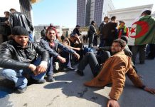 الجزائر: تسجيل ما يقارب عن 2 مليون مستفيد من منحة البطالة الجزائر: تسجيل ما يقارب عن 2 مليون مستفيد من منحة البطالة