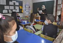 هل تعليم الإنجليزية للسياحة وتعليم الفرنسية للإنتاج الثقافي؟ هل تعليم الإنجليزية للسياحة وتعليم الفرنسية للإنتاج الثقافي؟