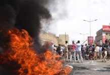 عقد من السنوات العجاف عقد من السنوات العجاف