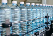 شكوك صحية تحيط بشركات المياه المعدنية في الجزائر شكوك صحية تحيط بشركات المياه المعدنية في الجزائر