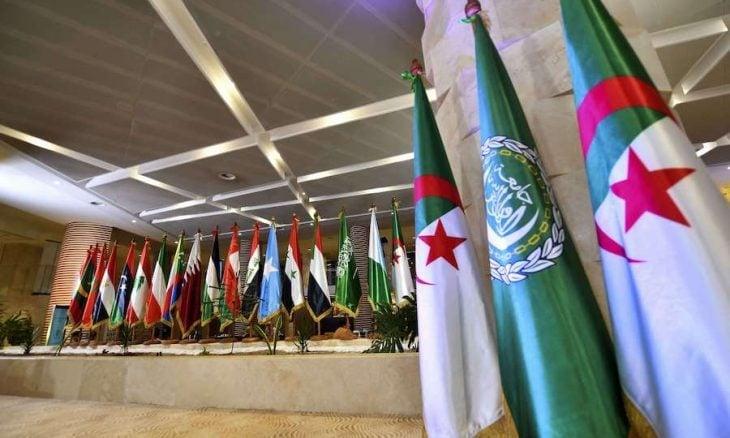 الجزائر تستضيف قمة لدول عربية منقسمة