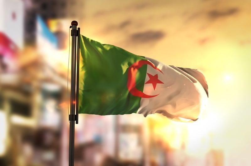 الخارجية الأمريكية تضع الجزائر على قائمة المراقبة لانتهاك الحريات الدينية الخارجية الأمريكية تضع الجزائر على قائمة المراقبة لانتهاك الحريات الدينية