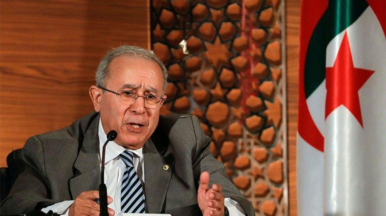لعمامرة: إفريقيا يجب أن تتحد لمواجهة الارهاب بنفسها لعمامرة: إفريقيا يجب أن تتحد لمواجهة الارهاب بنفسها
