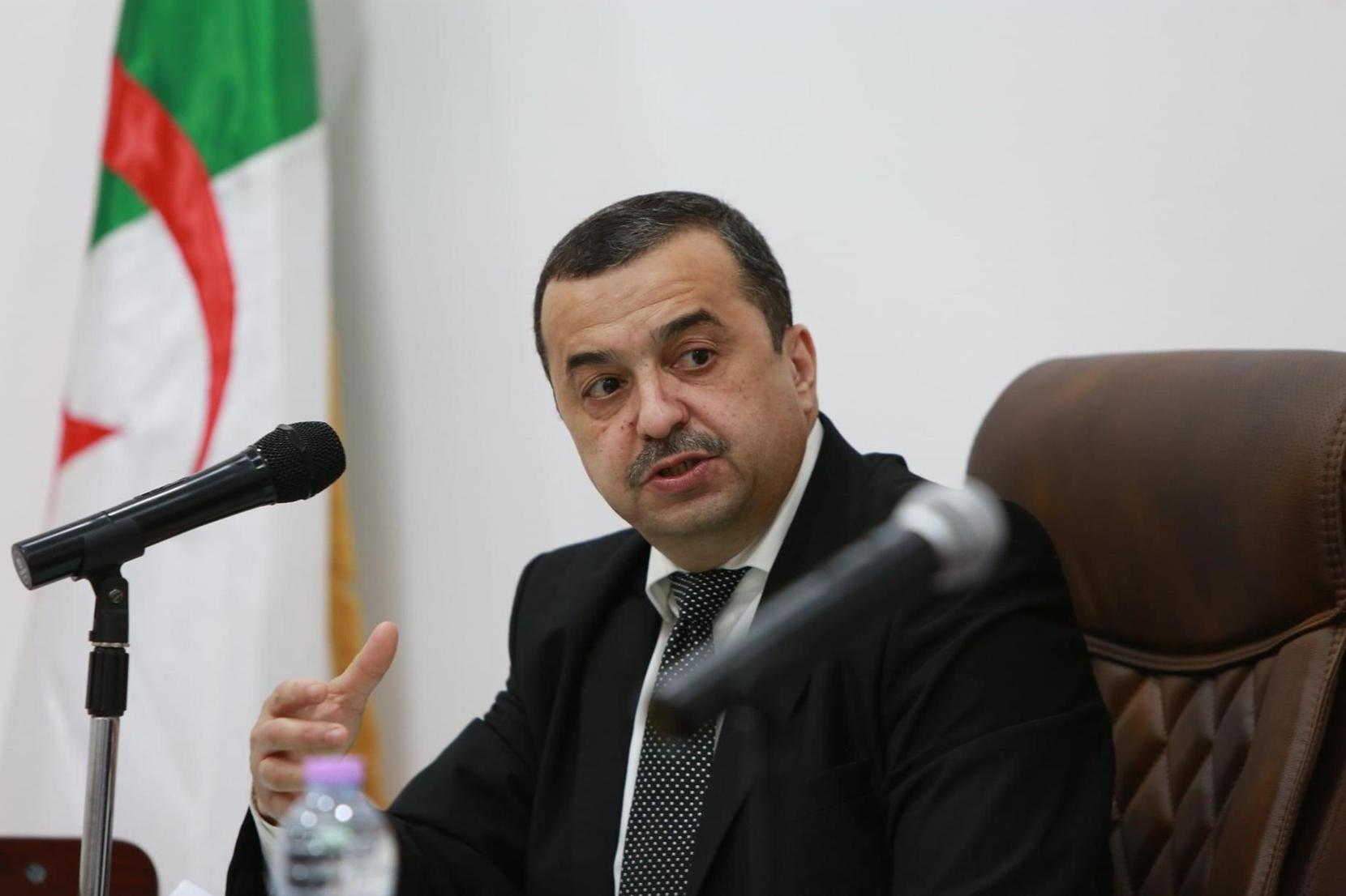 الجزائر تدعو دول الجزائر تدعو دول