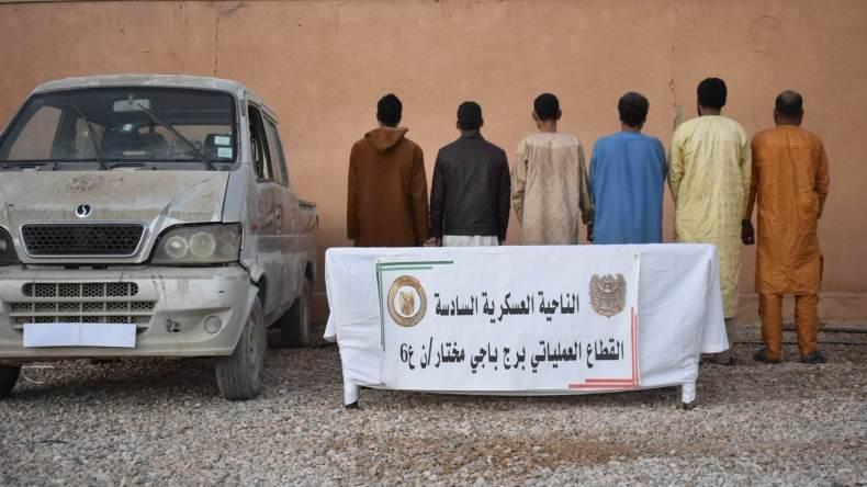 بينهم أجنبيان؛ توقيف 3 إرهابيين و3 عناصر دعم في تيمياوين بينهم أجنبيان؛ توقيف 3 إرهابيين و3 عناصر دعم في تيمياوين