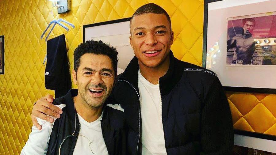 مبابي وجمال دبوز يزوران معسكر المنتخب المغربي قبل مواجهة إسبانيا مبابي وجمال دبوز يزوران معسكر المنتخب المغربي قبل مواجهة إسبانيا