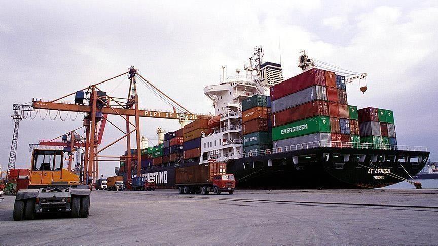 الصادرات غير النفطية تتجاوز 6 مليارات دولار بنهاية نوفمبر الصادرات غير النفطية تتجاوز 6 مليارات دولار بنهاية نوفمبر