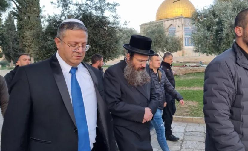 الخارجية: الجزائر تُدين “بشدّة” اقتحام الاحتلال للمسجد الأقصى المبارك الخارجية: الجزائر تُدين “بشدّة” اقتحام الاحتلال للمسجد الأقصى المبارك