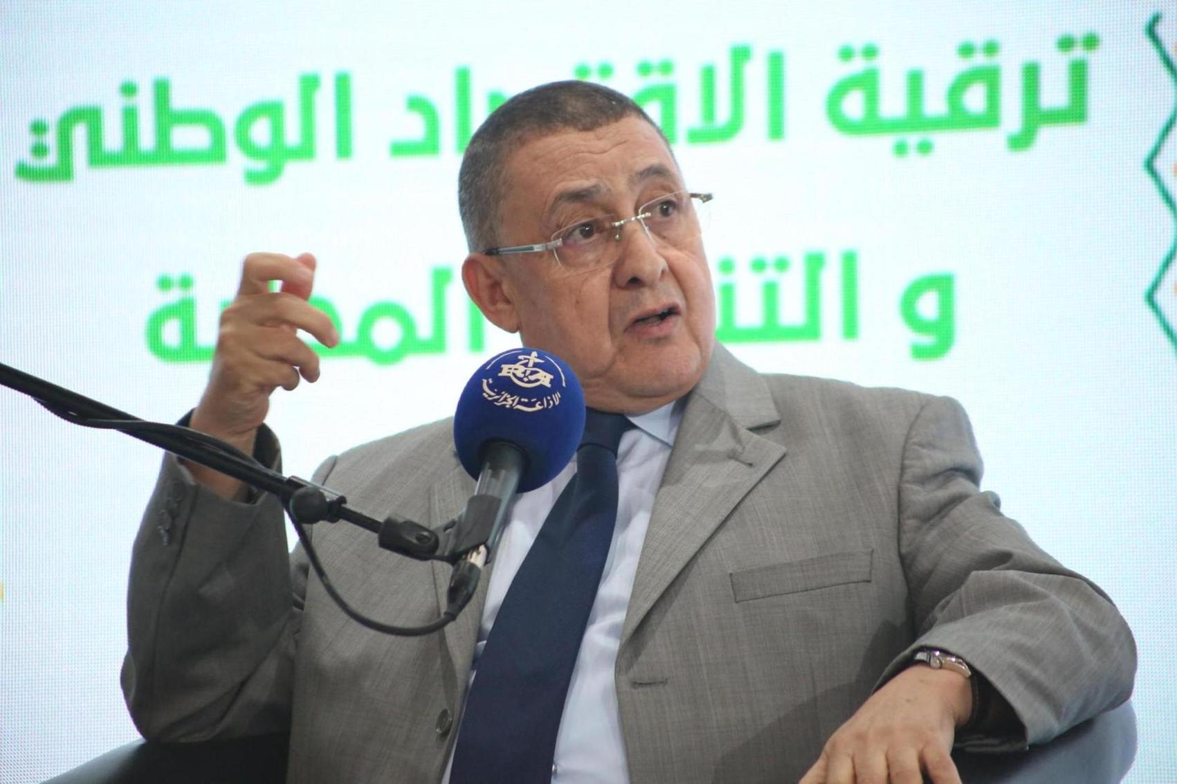 وزير الداخلية: الجزائر جاهزة لاحتضان “شان 2022” وزير الداخلية: الجزائر جاهزة لاحتضان “شان 2022”