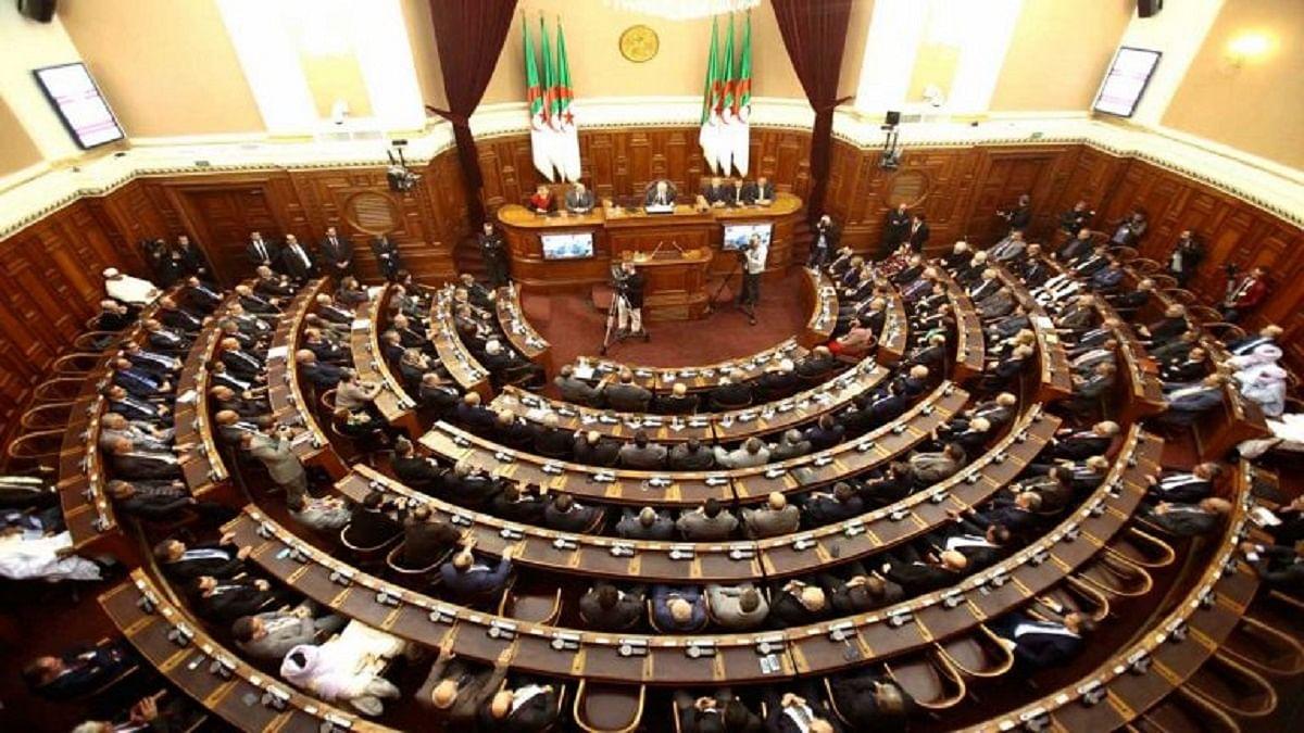 5 مشاريع بالبرلمان في أسبوع والنواب أمام تحدي الوقت 5 مشاريع بالبرلمان في أسبوع والنواب أمام تحدي الوقت