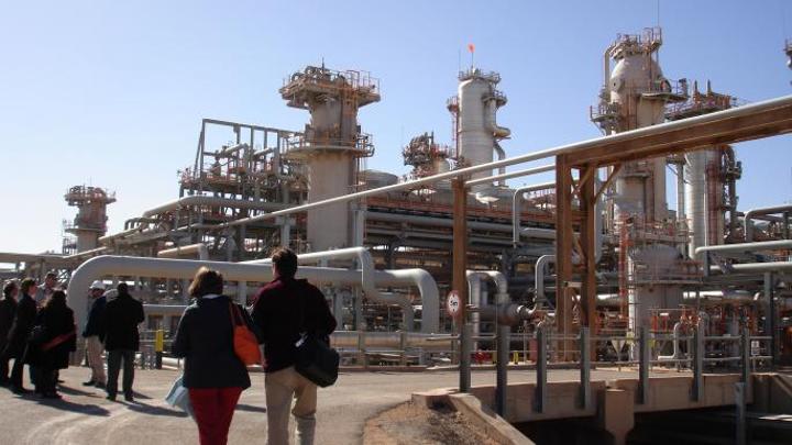 الجزائر تجدد حرصها على إنجاز خط الغاز مع نيجيريا