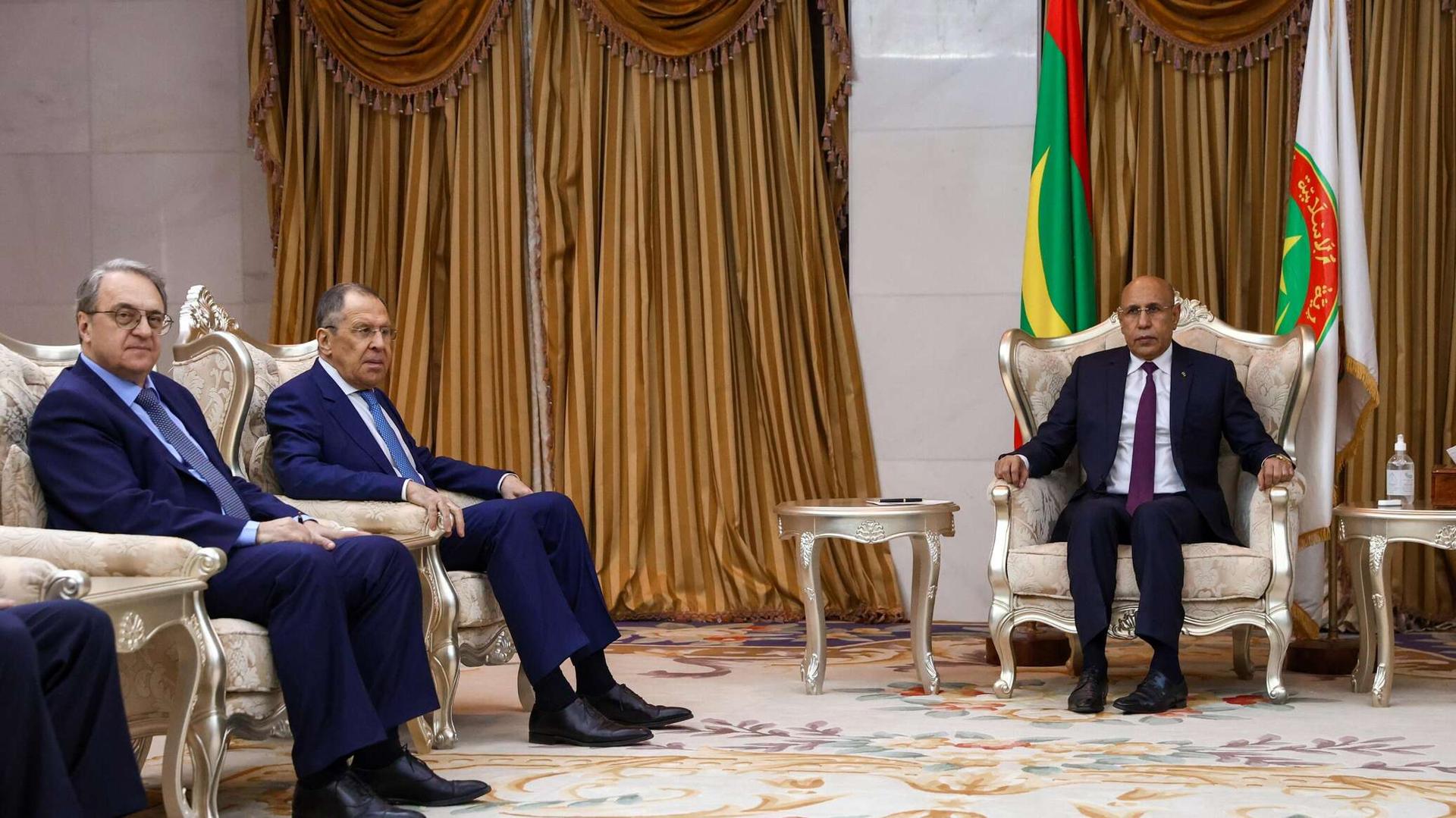 خبراء: الشراكة الاقتصادية بين روسيا وأفريقيا تخلص الدول من القبضة الغربية الاستعمارية خبراء: الشراكة الاقتصادية بين روسيا وأفريقيا تخلص الدول من القبضة الغربية الاستعمارية