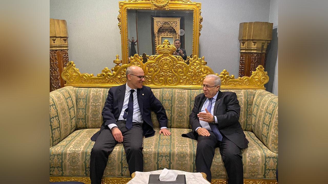 العلاقات الثنائية وسبل تعزيزها محور اجتماع في القاهرة بين وزير الخارجية ونظيره التونسي العلاقات الثنائية وسبل تعزيزها محور اجتماع في القاهرة بين وزير الخارجية ونظيره التونسي