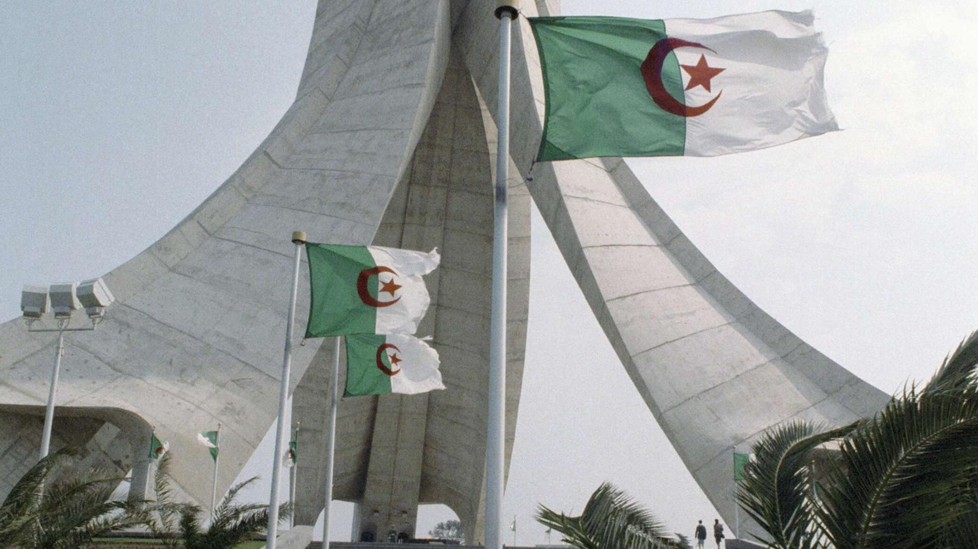 الجزائر أكبر مصدر للطاقة إلى الجزائر أكبر مصدر للطاقة إلى
