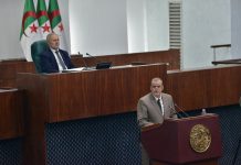 تراشق بين البرلمان ووزير التجارة بسبب الأسئلة تراشق بين البرلمان ووزير التجارة بسبب الأسئلة