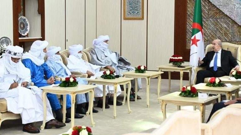 تبون يستقبل ممثلين عن الحركات الأزوادية بمالي تبون يستقبل ممثلين عن الحركات الأزوادية بمالي
