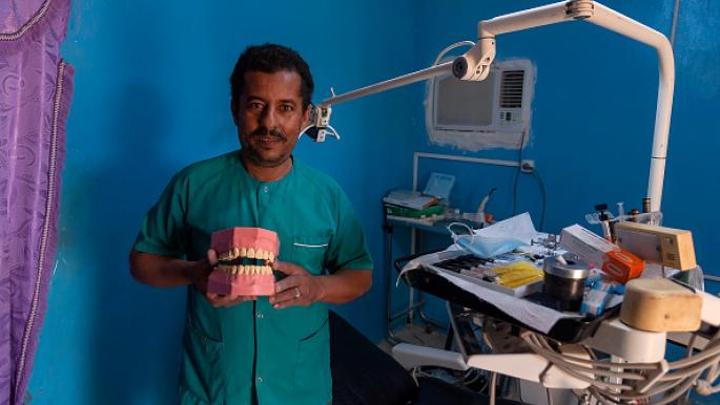 جزائريون يتجنبون زيارة طبيب الأسنان... إليكم بعض الأسباب