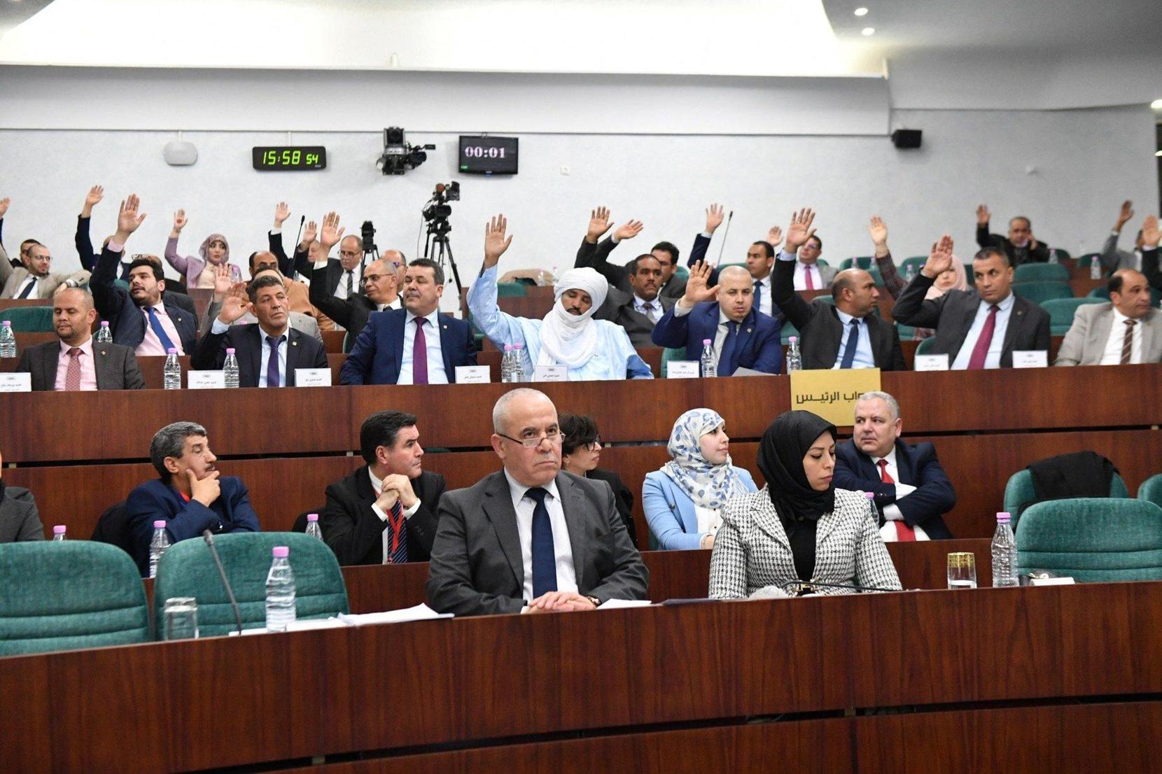 المجلس الشعبي الوطني يصادق بالأغلبية على مشروع قانون النقابات المجلس الشعبي الوطني يصادق بالأغلبية على مشروع قانون النقابات