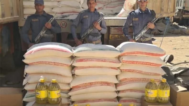 أحكام بالمؤبد تتوالى على المضاربين والمهربين لغذاء الجزائريين أحكام بالمؤبد تتوالى على المضاربين والمهربين لغذاء الجزائريين