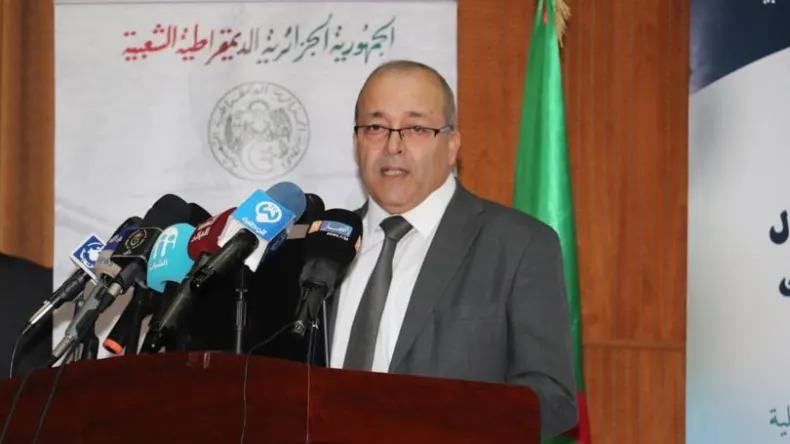 وزير الاتصال: تكوين الصحفيين ضروري لمواكبة الرقمنة والذكاء الاصطناعي وزير الاتصال: تكوين الصحفيين ضروري لمواكبة الرقمنة والذكاء الاصطناعي