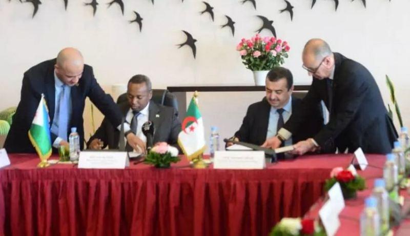 توقيع مذكرة تفاهم بين جيبوتي والجزائر حول التعاون في مجال الطاقة والمناجم توقيع مذكرة تفاهم بين جيبوتي والجزائر حول التعاون في مجال الطاقة والمناجم