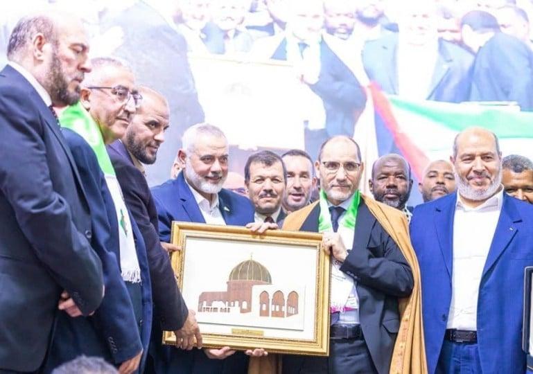 رئيس أكبر حزب إسلامي في الجزائر يهاجم المغرب بسبب التطبيع في حضور قادة حركة حماس