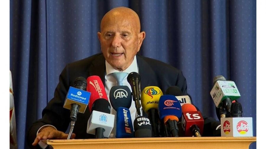 الشابي يدعو عبد المجيد تبون الي عدم التدخل في الشأن الداخلي لتونس الشابي يدعو عبد المجيد تبون الي عدم التدخل في الشأن الداخلي لتونس