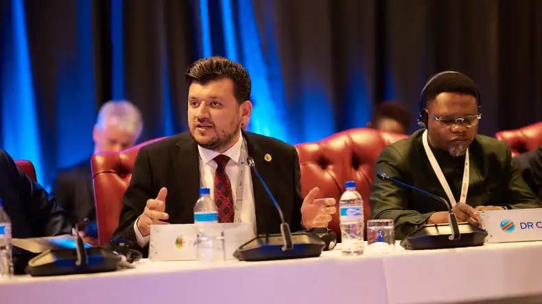 ياسين وليد ممثلا لرئيس الجمهورية في القمة السادسة لتحول افريقيا ياسين وليد ممثلا لرئيس الجمهورية في القمة السادسة لتحول افريقيا
