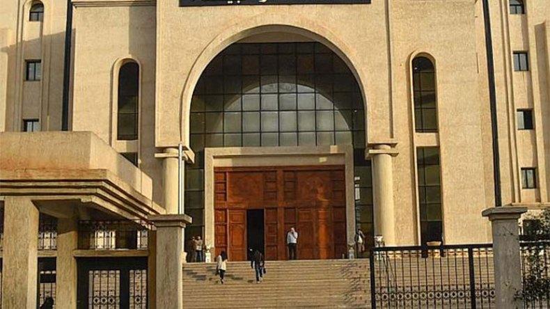 رعية إفريقي ينتحل صفة موظف بقنصلية للاحتيال على شاب رعية إفريقي ينتحل صفة موظف بقنصلية للاحتيال على شاب