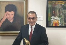 محكمة جزائرية ترجئ جلسة الاستئناف في قرار سجن صحافي محكمة جزائرية ترجئ جلسة الاستئناف في قرار سجن صحافي