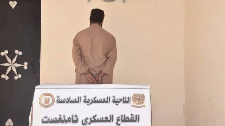 وزارة الدفاع: توقيف إرهابي بتمنراست وزارة الدفاع: توقيف إرهابي بتمنراست