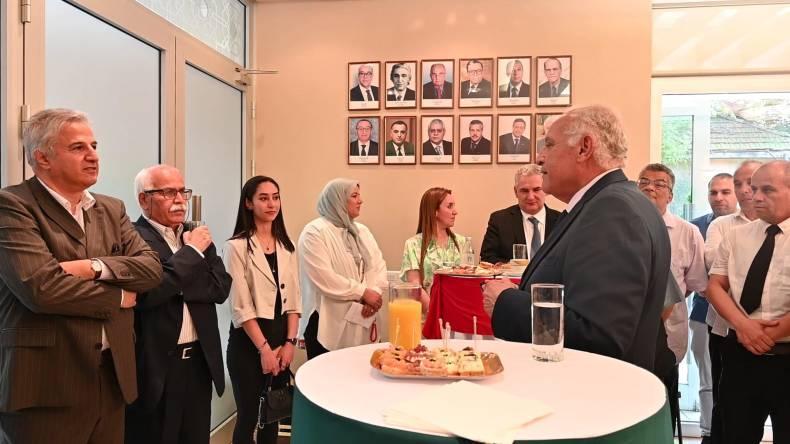 وزير الخارجية يلتقي بممثلين عن الجالية الوطنية في صربيا وزير الخارجية يلتقي بممثلين عن الجالية الوطنية في صربيا