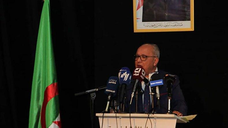 حرب معلنة تحُاك ضد الجزائر حرب معلنة تحُاك ضد الجزائر