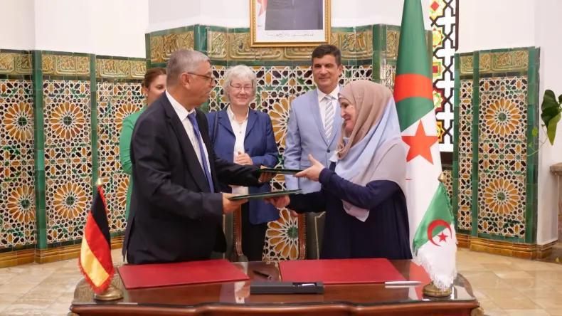 تعاون ألماني جزائري لاستغلال الطاقة من مكبات النفايات بالعاصمة تعاون ألماني جزائري لاستغلال الطاقة من مكبات النفايات بالعاصمة