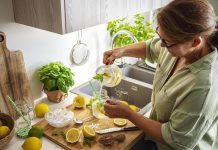 ماهي العصائر الطبيعية التي يمكن تناولها في فصل الصيف بلا سكر؟ ماهي العصائر الطبيعية التي يمكن تناولها في فصل الصيف بلا سكر؟