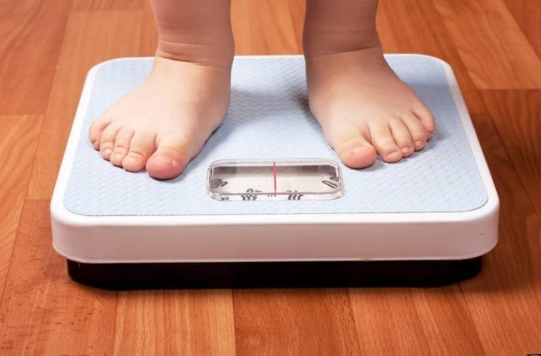 دراسة طبية تكشف علاقة السمنة بين الأم وابنتها دراسة طبية تكشف علاقة السمنة بين الأم وابنتها